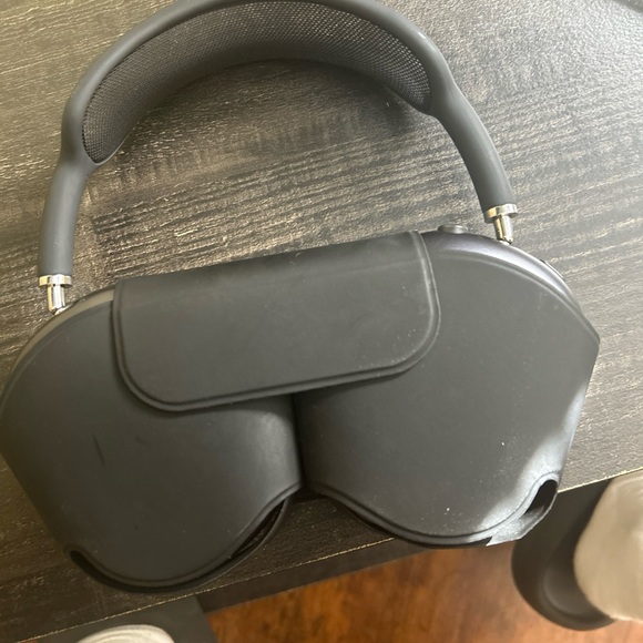 AirPods Max